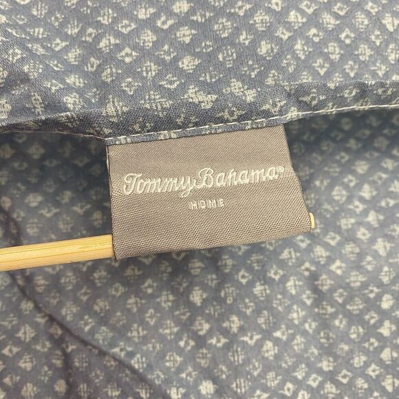 Tommy Bahama Home Cape Verde Smoke Gray Blue Quilted King Sham Set - Picture 7 of 8